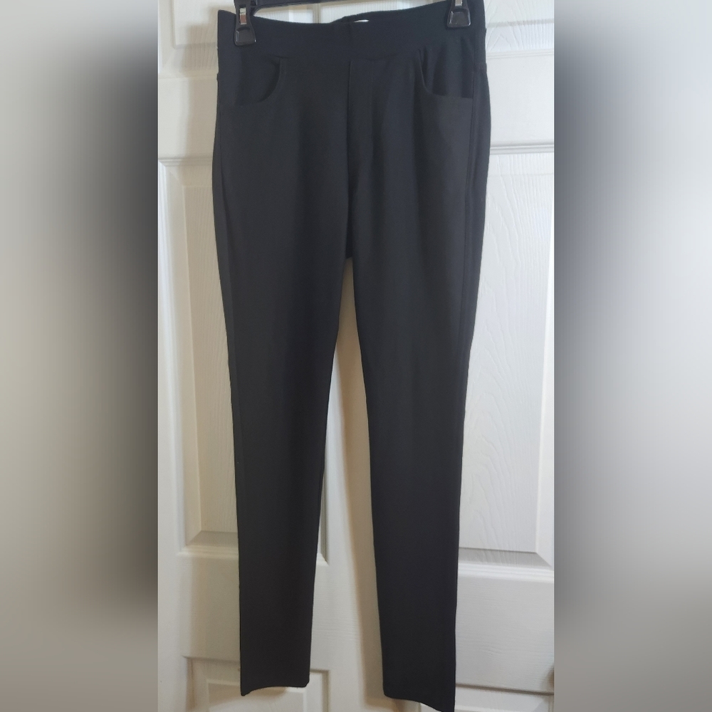 Accent size m black pants